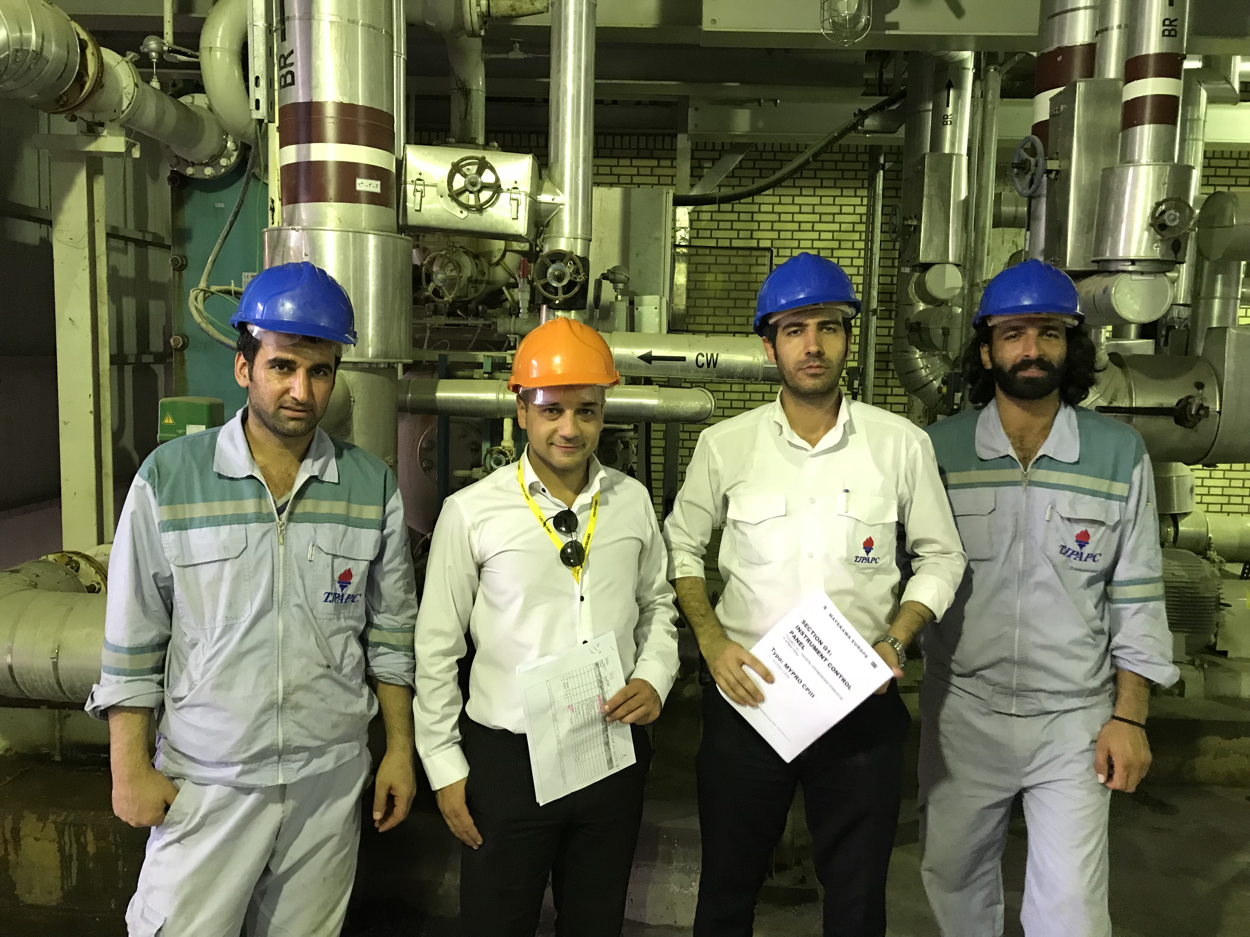 بازدید از پکیج سردسازی شرکت پتروشیمی تخت جمشید عسلویه